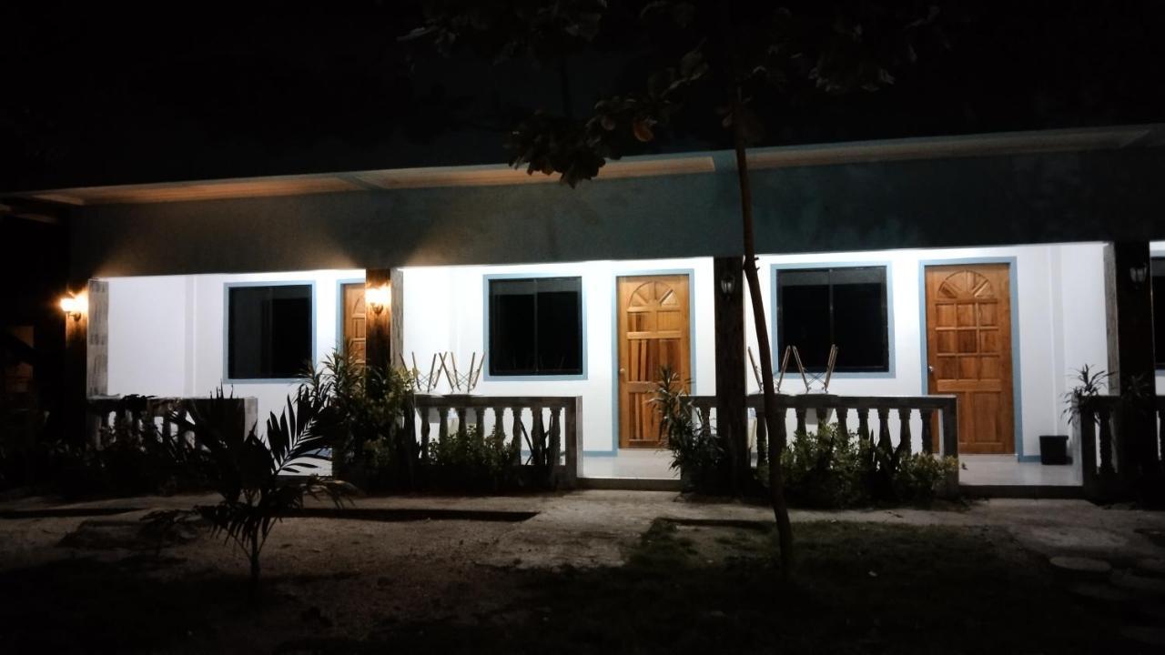 Elen Inn - Malapascua Island Fan Room #1 Экстерьер фото